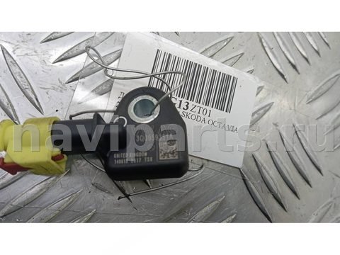 Новое Skoda Octavia A7, 2015 г., OEM 3q0959351a, арт. 4BG13ZT01, фото 3