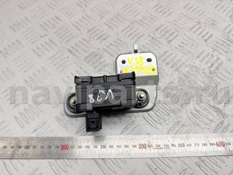 Новое Volvo V70, 2007 г., OEM 30667843AA, арт. A39929
