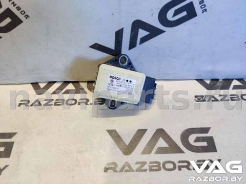 Новое Audi A4 B8, 2009 г., OEM 8K0907637B, арт. B23188623