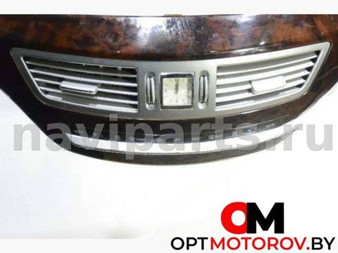 Новое Mercedes S W221, 2007 г., OEM 2216800671, арт. 04726