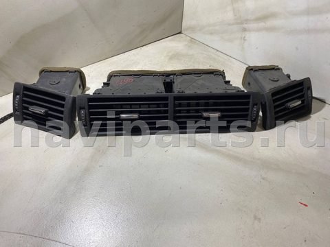Дефлектор обдува салона Audi A4 B6, 2003 г., арт. 116039751