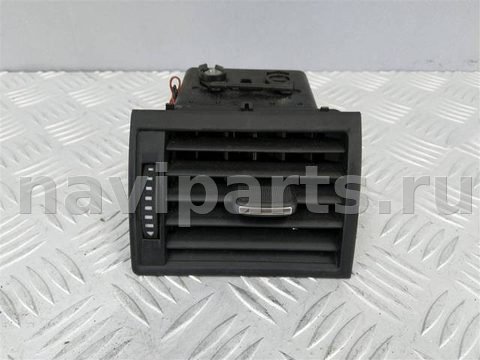 Дефлектор обдува салона Audi A8 D3, 2005 г., OEM 4E0820951, арт. 22328