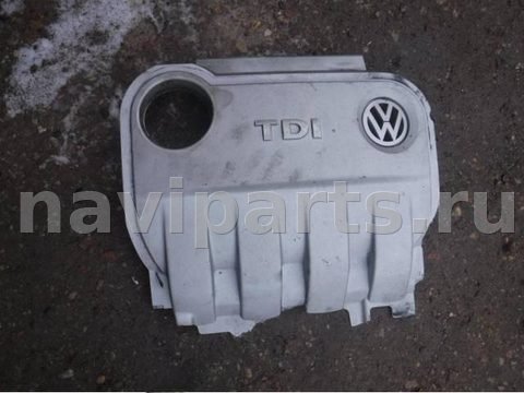 Декоративная крышка двигателя Volkswagen Passat, 2008 г., OEM 03g103967j, арт. 0033679