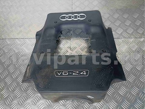 Декоративная крышка двигателя Audi A4, 2004 г., OEM 078103927, арт. 003807