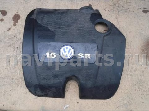 Декоративная крышка двигателя Volkswagen Golf, 1999 г., арт. 0043409
