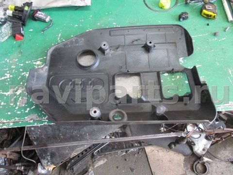 Декоративная крышка двигателя Audi A3, 1999 г., OEM 06a103925j, арт. 0112020, фото 2