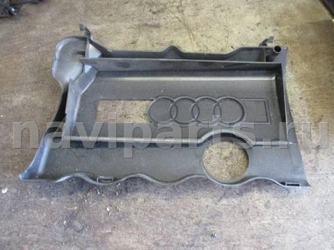 Декоративная крышка двигателя Audi A4, 1996 г., OEM 058103724c, арт. 0117378, фото 2