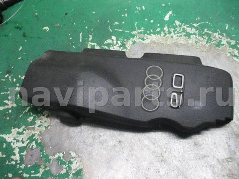 Декоративная крышка двигателя Audi A6, 2000 г., OEM 06b103925d, арт. 0138402