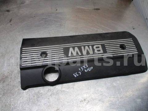 Декоративная крышка двигателя BMW 5 E39, 2001 г., OEM 17010781, арт. 0178999