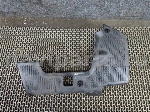 Декоративная крышка двигателя Volkswagen Golf, 1999 г., OEM 06A119511C, арт. 0182502