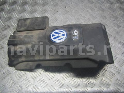 Декоративная крышка двигателя Volkswagen Passat, 2001 г., OEM 06b103935s, арт. 0217519