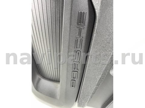 Декоративная крышка двигателя Porsche Macan, 2022 г., OEM 95B103925K, арт. 11494, фото 3