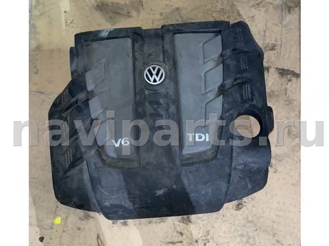 Декоративная крышка двигателя Volkswagen Touareg, 2010 г., арт. 5782