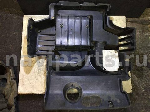 Декоративная крышка двигателя Land-Rover Freelander, 2000 г., арт. 82821550, фото 2