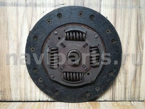 Диск сцепления Volkswagen Passat B4, 1993 г., OEM 028141034P, арт. 1_7293