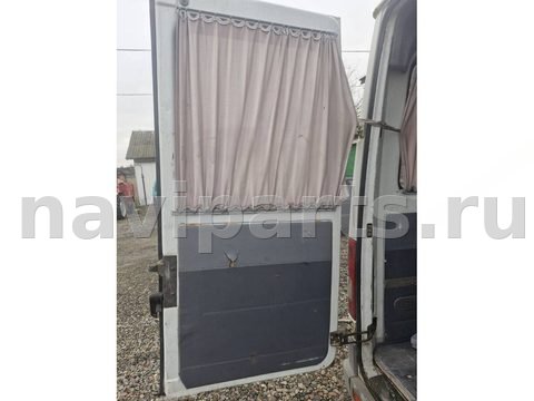 Дверь задняя распашная левая Mercedes Sprinter, 1999 г., арт. 10193, фото 2