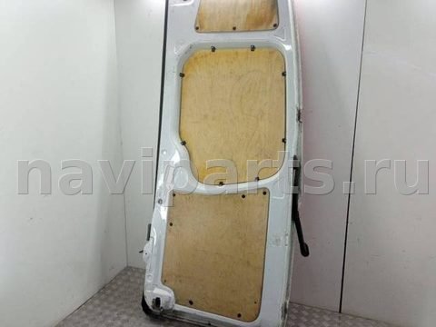 Дверь задняя распашная левая Mercedes Sprinter, 2018 г., арт. 1070493, фото 3