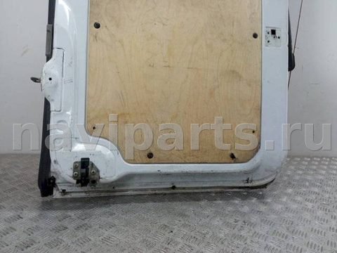 Дверь задняя распашная левая Mercedes Sprinter, 2018 г., арт. 1070493, фото 5