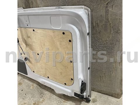 Дверь задняя распашная левая Volkswagen Crafter, 2016 г., арт. 220, фото 2