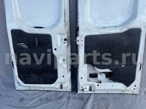 Дверь задняя распашная левая Iveco Daily, 2016 г., арт. 4820023746929, фото 12