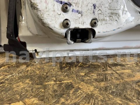 Дверь задняя распашная левая Mercedes Sprinter, 2019 г., арт. 482002374874276, фото 17