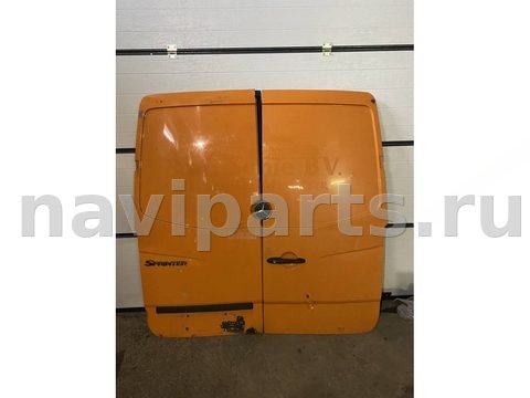 Дверь задняя распашная левая Mercedes Sprinter, 2006 г., арт. 5807