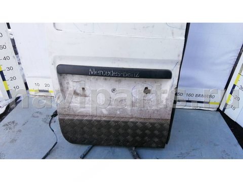 Дверь задняя распашная левая Mercedes Vito W639, 2005 г., арт. 91K02RA01, фото 3