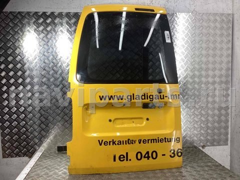 Новое Volkswagen Caddy, 2004 г., OEM 2K0827091J, арт. A773601