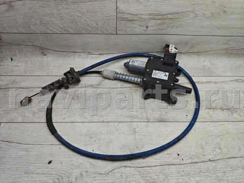 Новое Peugeot 5008, 2013 г., OEM 0204706360, арт. 103232