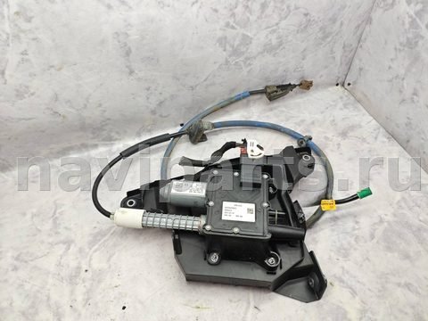 Новое Peugeot 5008, 2011 г., OEM 9673081580, арт. 106851