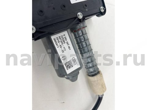 Электроручник Maserati Quattroporte, 2013 г., OEM 0204207461, арт. 12440, фото 3