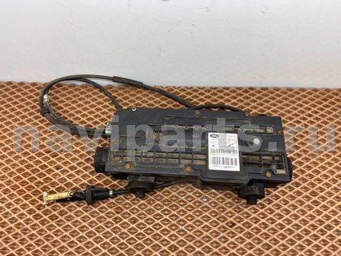 Новое Land-Rover Discovery, 2011 г., OEM LR032104, арт. 19897_1