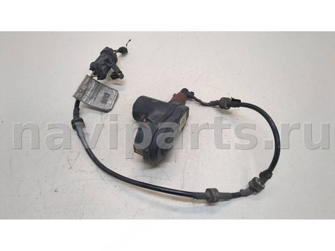 Новое Jeep Renegade, 2014 г., OEM 68263297AA, арт. 20372796