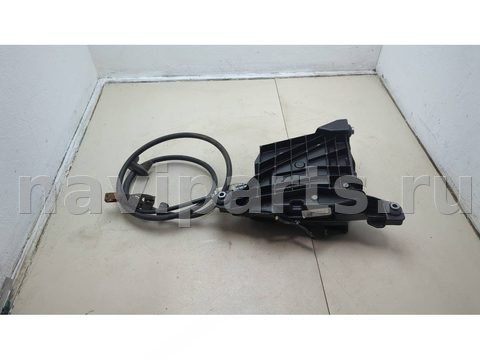 Новое Citroen C4 Grand Picasso, 2006 г., OEM 470207, арт. 21195162