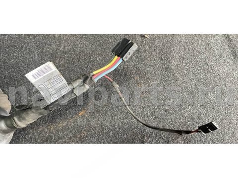 Новое BMW 5 F10/F11/GT F07, 2011 г., OEM 9218467, арт. 242-16, фото 2