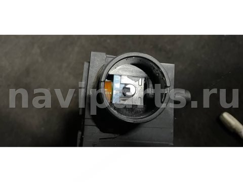 Новое BMW 7 F01/F02, 2014 г., OEM 6864132, арт. 242-27, фото 4