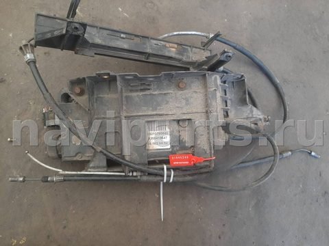 Новое Renault Scenic, 2005 г., OEM 8200418647, арт. 31945249