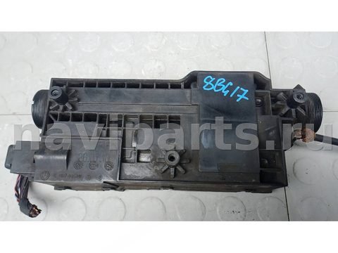 Новое BMW 7 F01/F02, 2010 г., арт. 8BG17QH01, фото 2