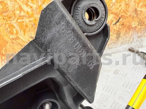 Новое Peugeot 3008, 2015 г., OEM 9659810180, арт. A42842_5, фото 8