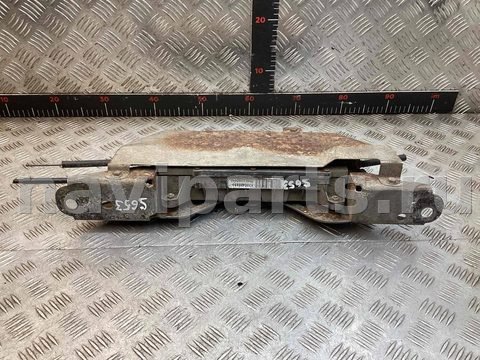Новое Renault Laguna, 2001 г., OEM 8200498693, арт. A858597