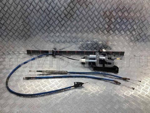 Новое Peugeot 5008, 2009 г., OEM 9684898480, арт. A864060