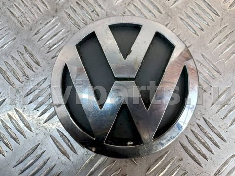 Новое Volkswagen Touareg, 2005 г., OEM 7L6853630, арт. 1082324