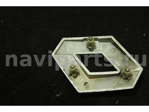 Новое Renault Modus, 2005 г., OEM 8200027424, арт. 92896020_2, фото 2