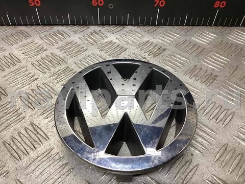 Новое Volkswagen Touareg, 2002 г., OEM 7L6853601, арт. A825004