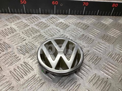 Новое Volkswagen Transporter T4, 1997 г., OEM 3A0853601, арт. A825009