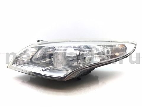 Фара левая Renault Megane, 2011 г., арт. 569015