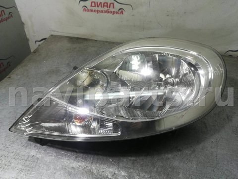 Фара левая Renault Trafic, 2011 г., OEM 8200701354, арт. 9772