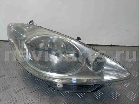 Фара правая Peugeot 1007, 2005 г., OEM 89008981, арт. 007332