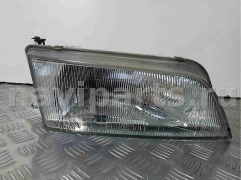 Фара правая Nissan Maxima, 1996 г., арт. 008827