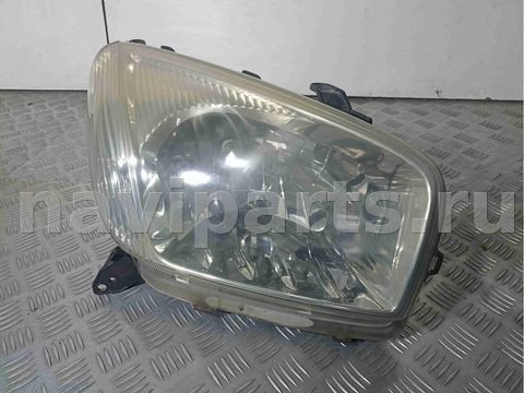 Фара правая Toyota RAV4, 2003 г., арт. 018767